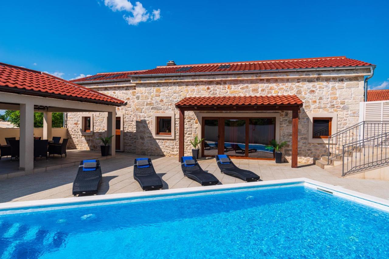 Stone Villa Miandri Sukošan 外观 照片
