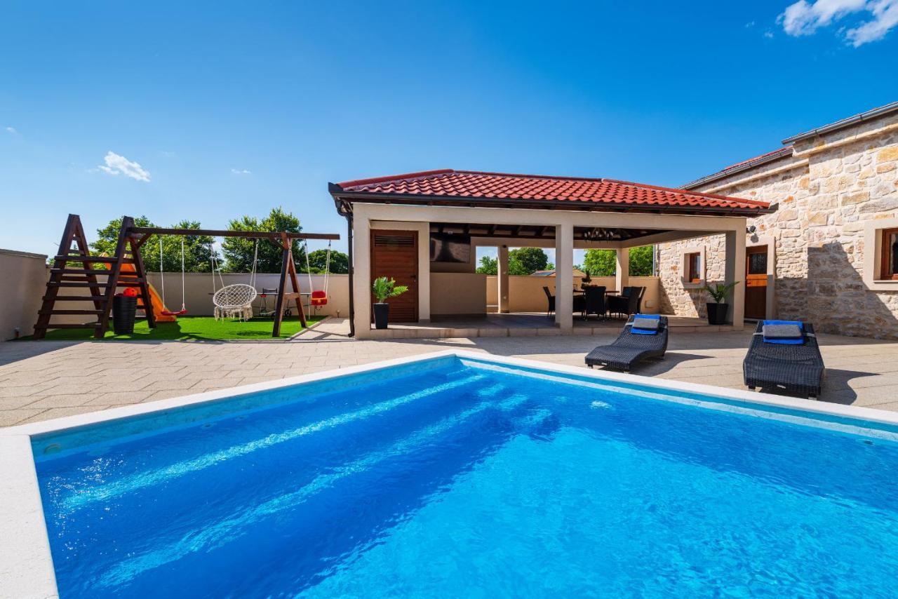 Stone Villa Miandri Sukošan 外观 照片