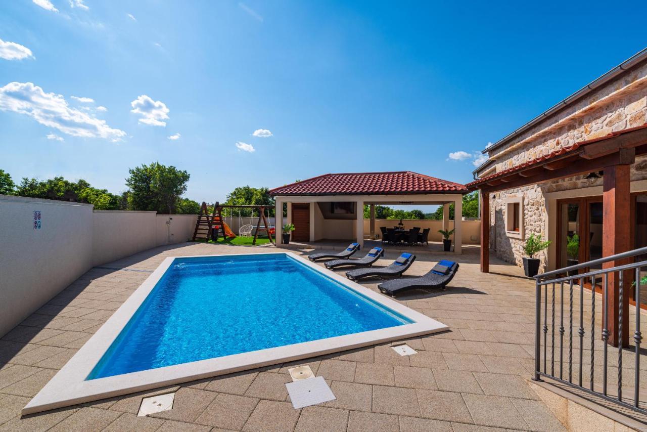 Stone Villa Miandri Sukošan 外观 照片