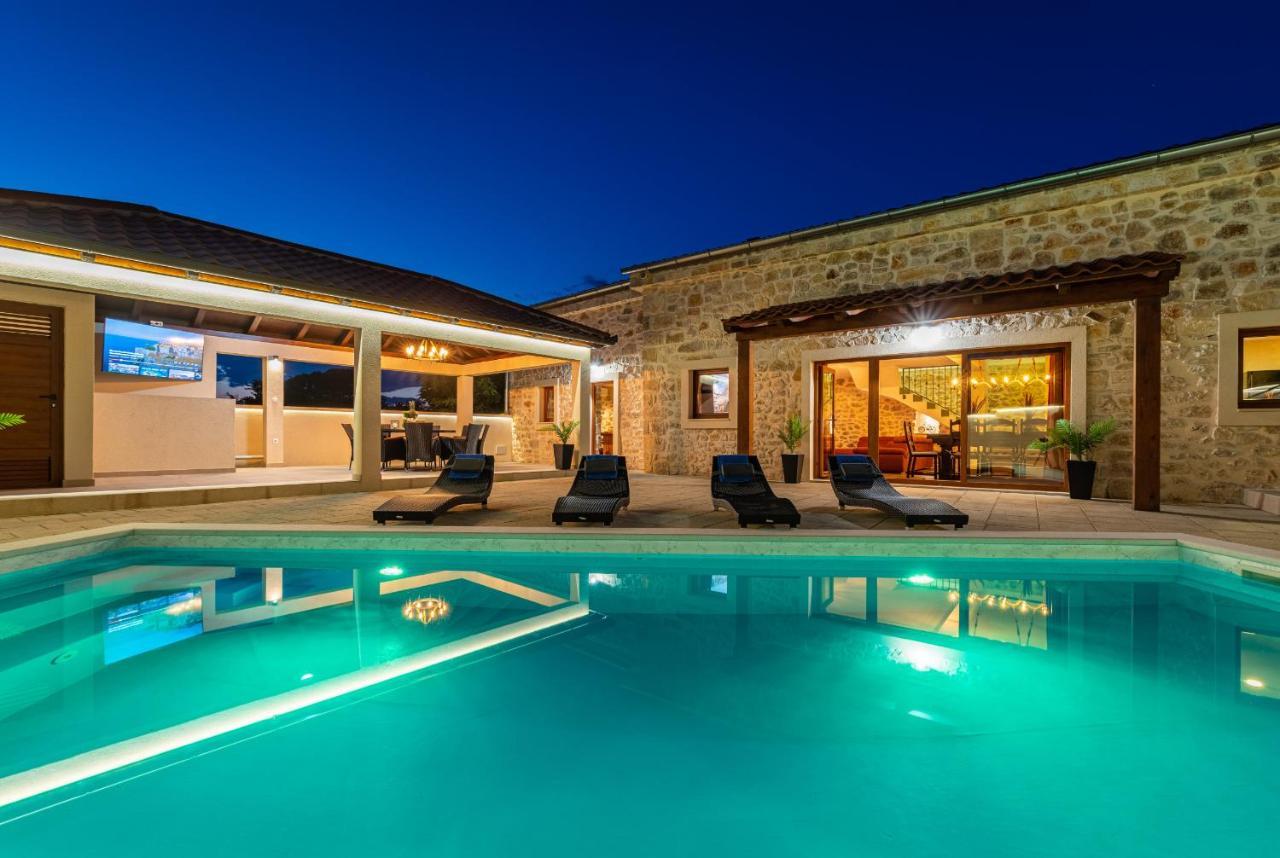 Stone Villa Miandri Sukošan 外观 照片