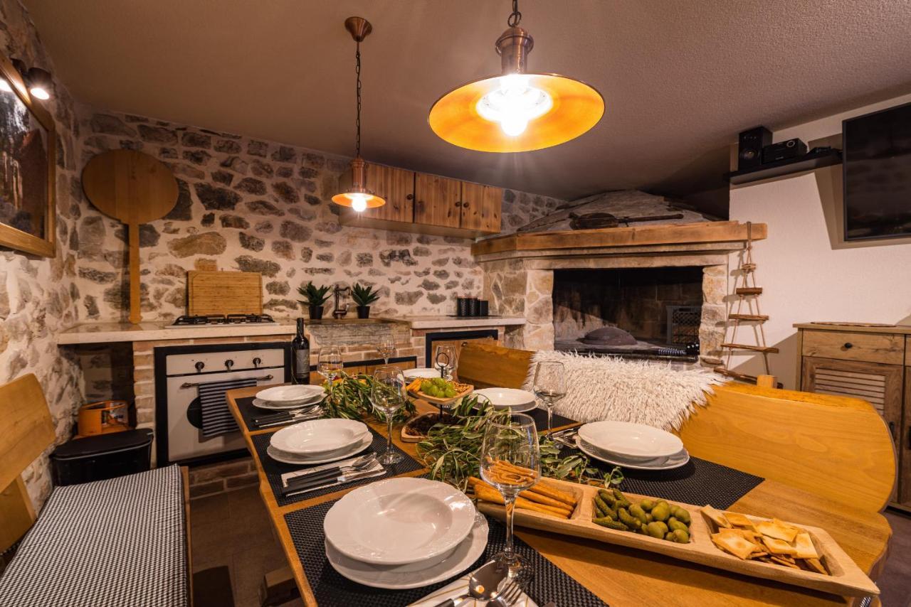 Stone Villa Miandri Sukošan 外观 照片