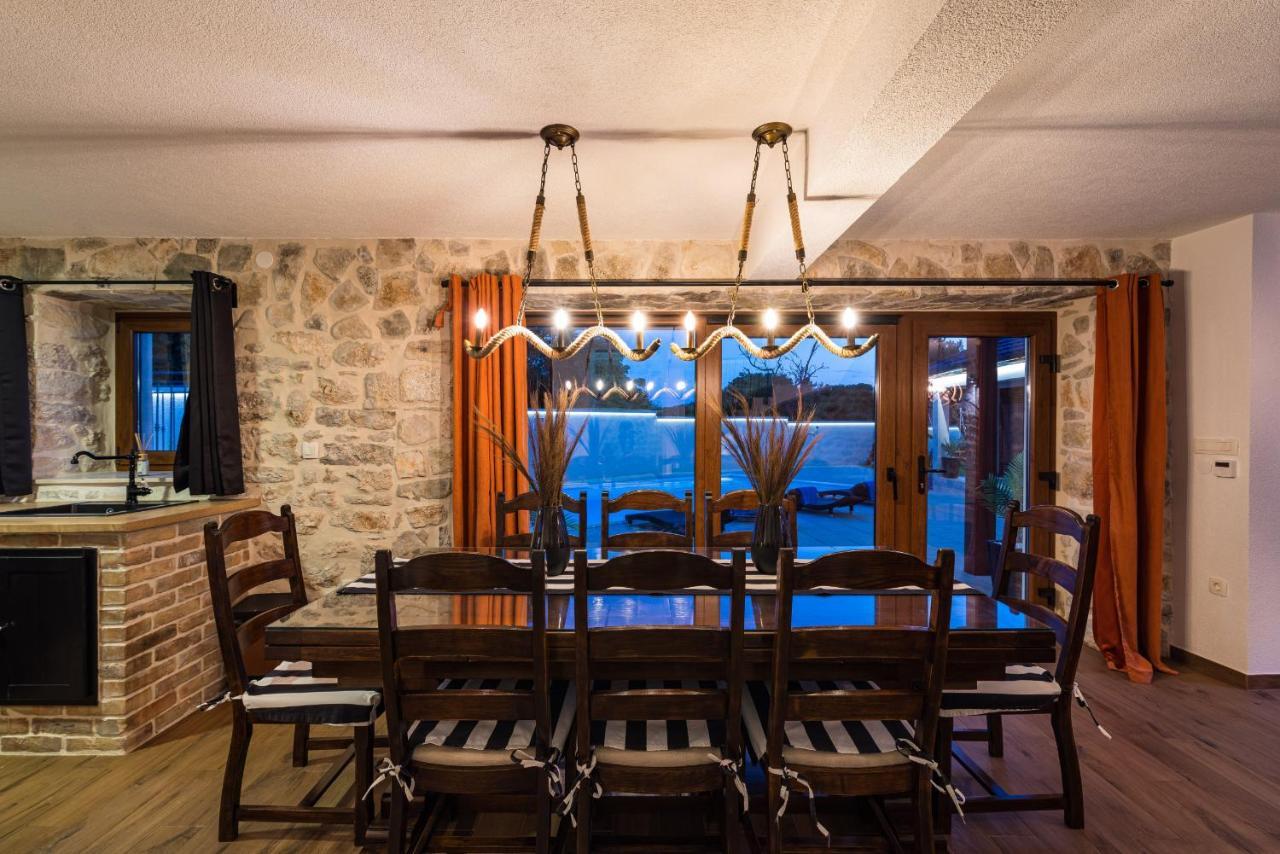 Stone Villa Miandri Sukošan 外观 照片