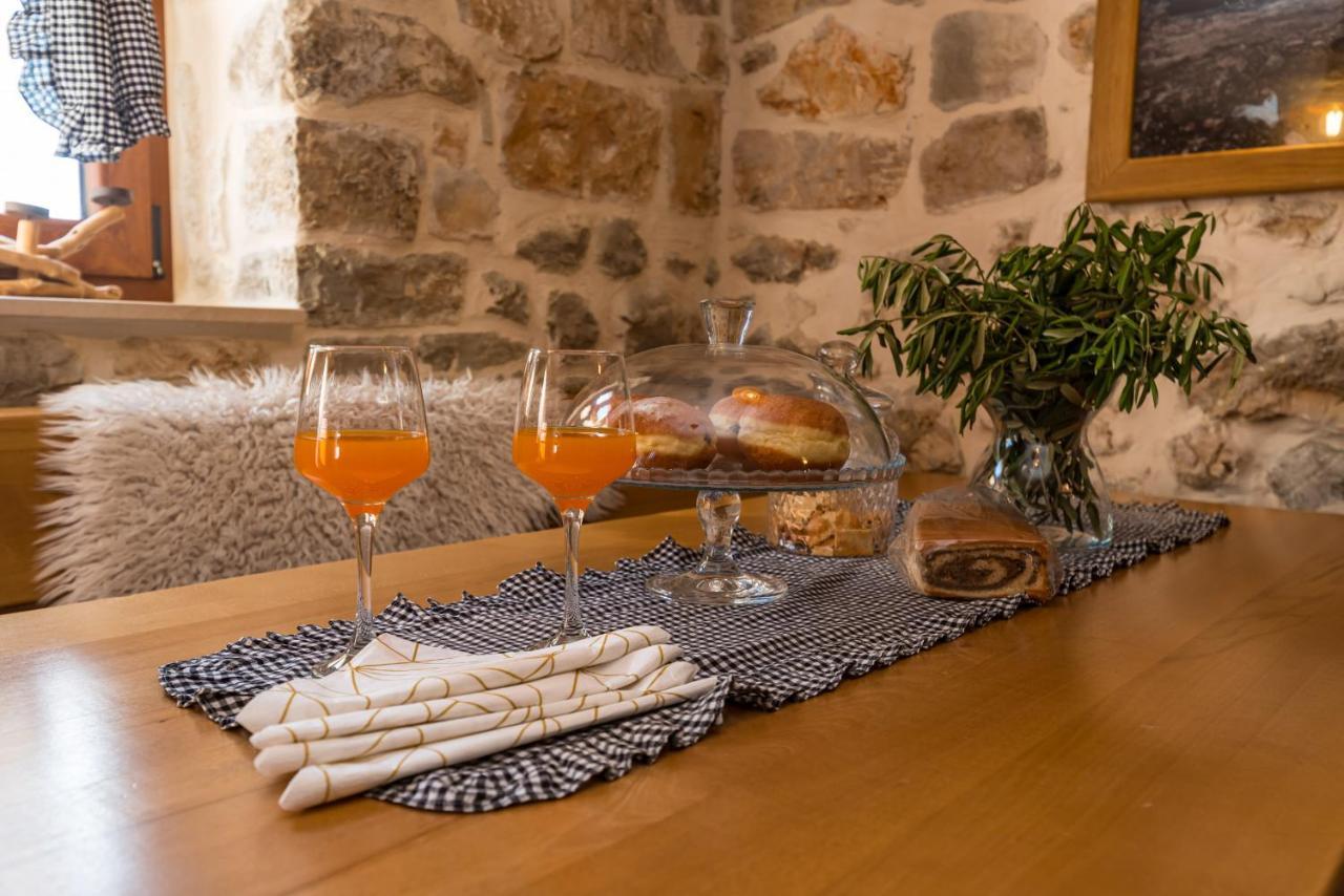 Stone Villa Miandri Sukošan 外观 照片
