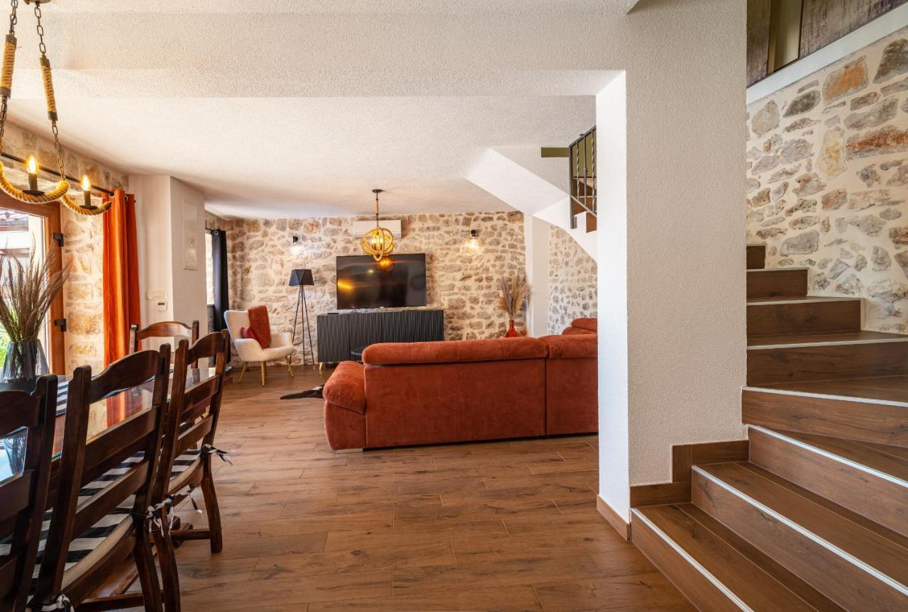 Stone Villa Miandri Sukošan 外观 照片