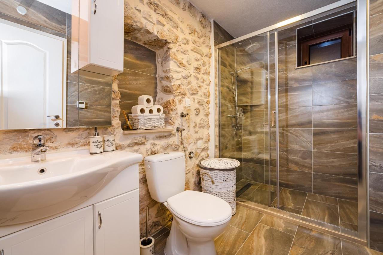 Stone Villa Miandri Sukošan 外观 照片